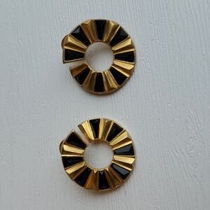 Dean Davidson Abstract Retro Black and Gold Hoop Stud Earrings MCM